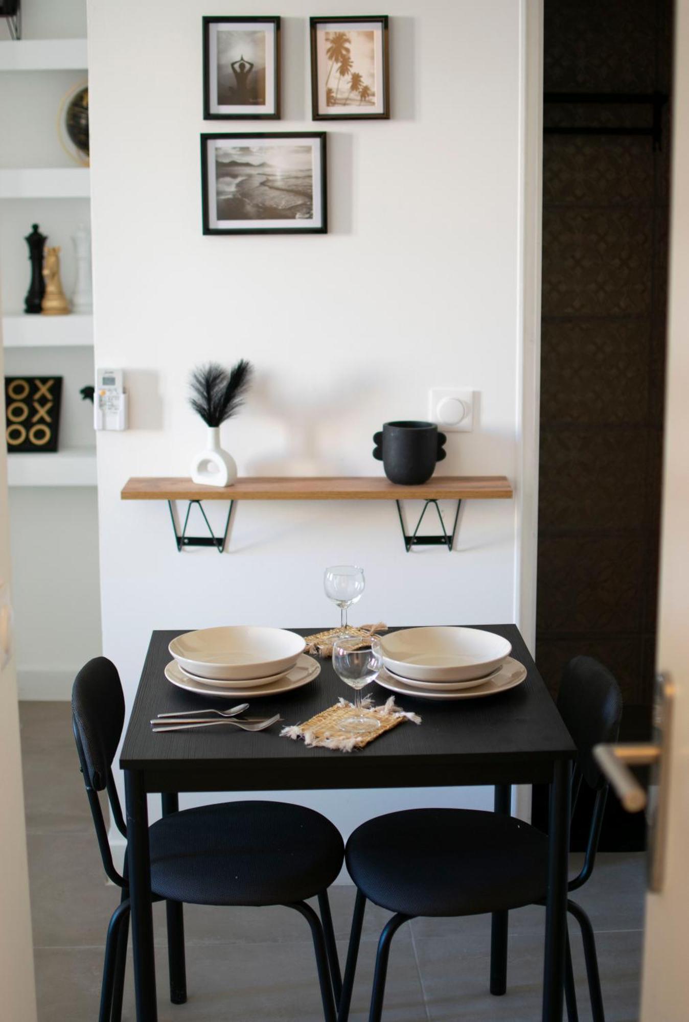 Au Pied Du Vieux-port Wifi Netflix Appartement