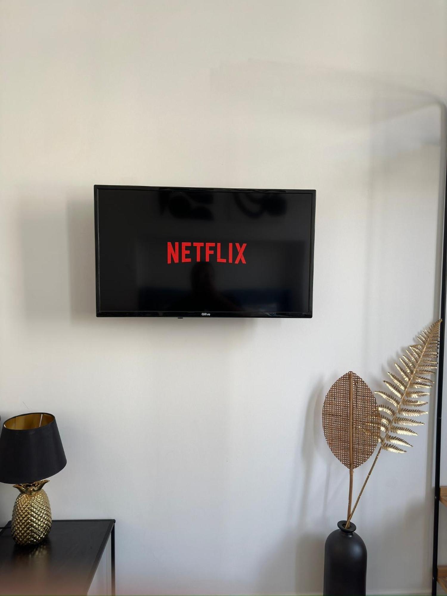 Appartement Au Pied Du Vieux-port Wifi Netflix *